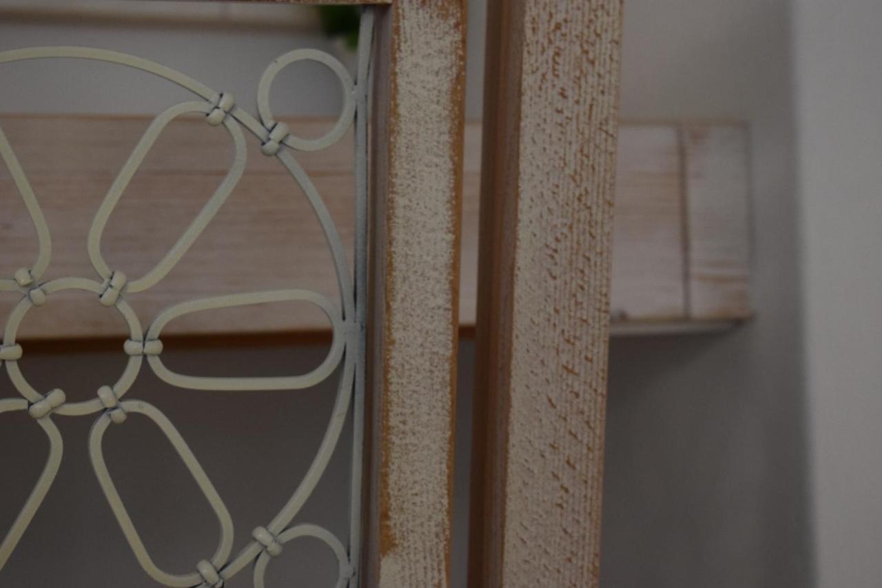 Κalamitsi Rooms & Apartments Kímolos Eksteriør bilde