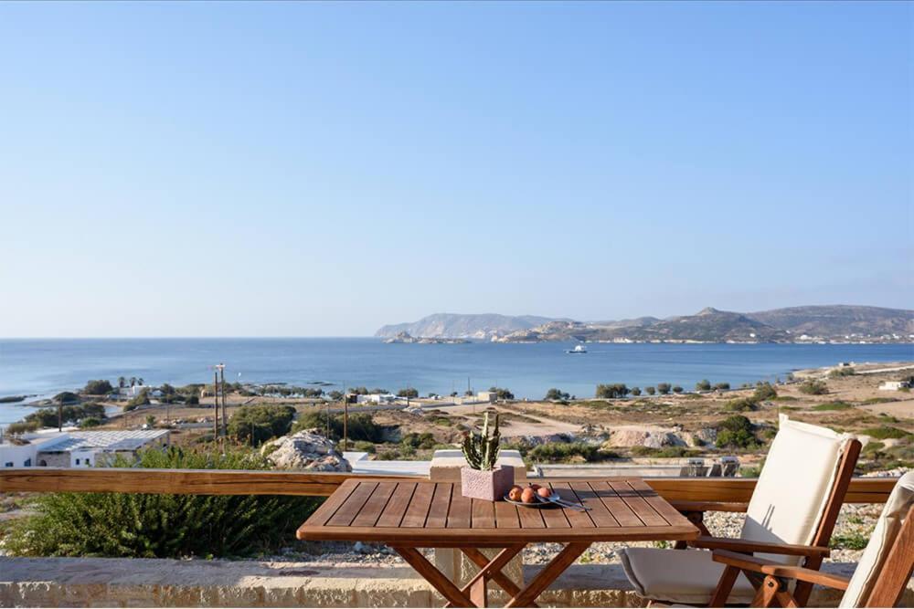 Κalamitsi Rooms & Apartments Kímolos Eksteriør bilde